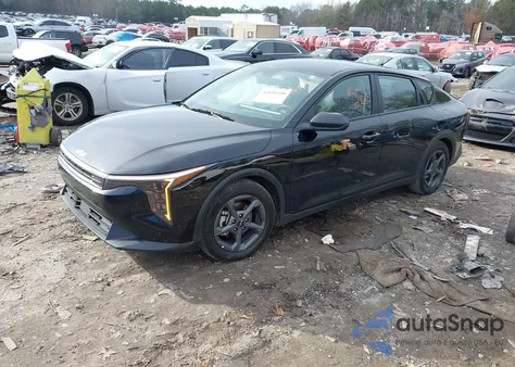 2025 Kia K4 Lxs из США, поврежденный, VIN 3KPFT4DE9SE010261